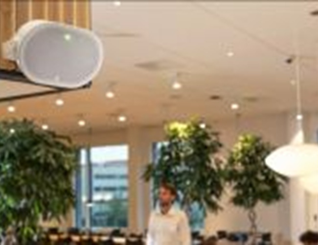 Segurança hoteleira inteligente: como a tecnologia melhora a experiência do hóspede sem ser invasiva